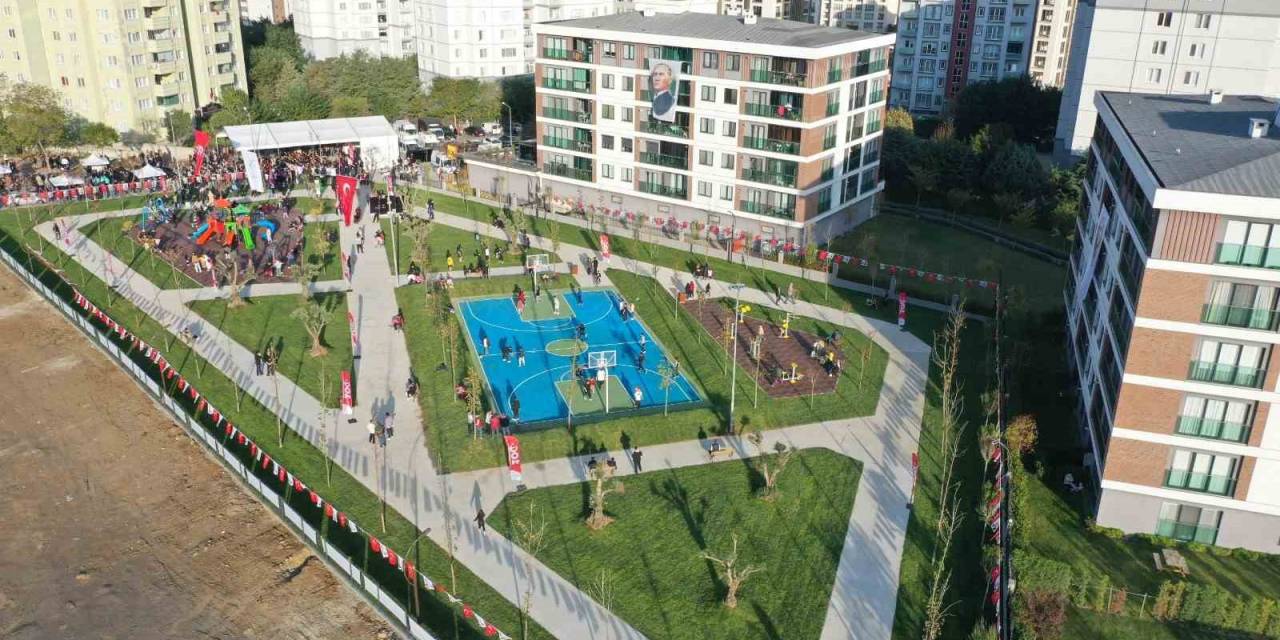 Beylikdüzü’nde Vatandaşın Talebi Üzerine 47 Saatte Tamamlanan Park, Guiness Rekorlar Kitabına Girmeyi Hedefliyor