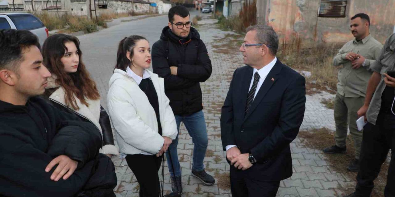 Vali Polat, Gençlerle Sohbet Etti