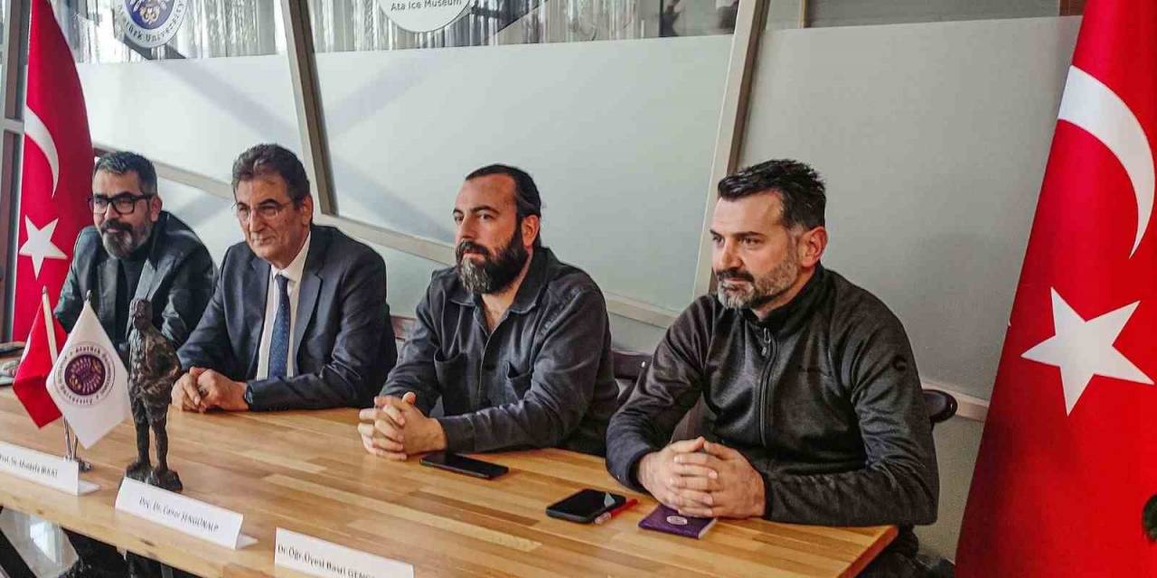 Ata Buz Müzesinde ‘Atatürk Ve Sanat Çalıştayı’