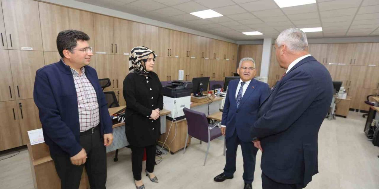 Başkan Büyükkılıç’tan Melikgazi Kaymakamlığı’na Ziyaret