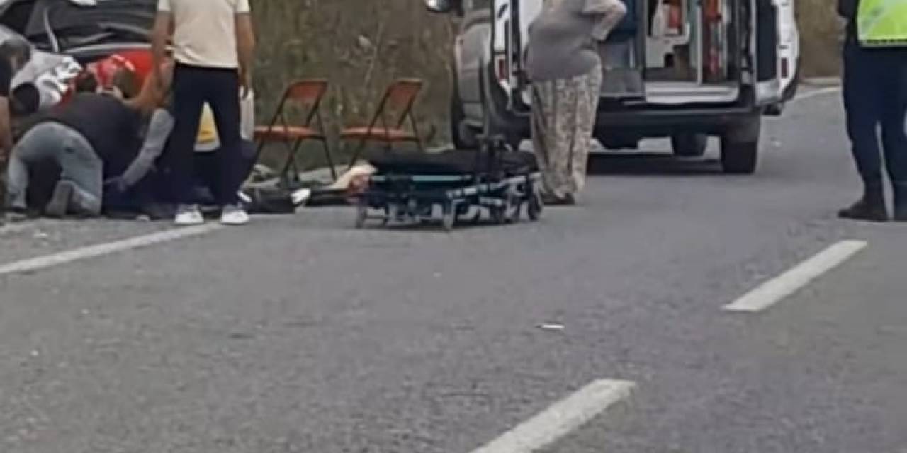 Söke - Didim Yolunda Kaza: 8 Yaralı