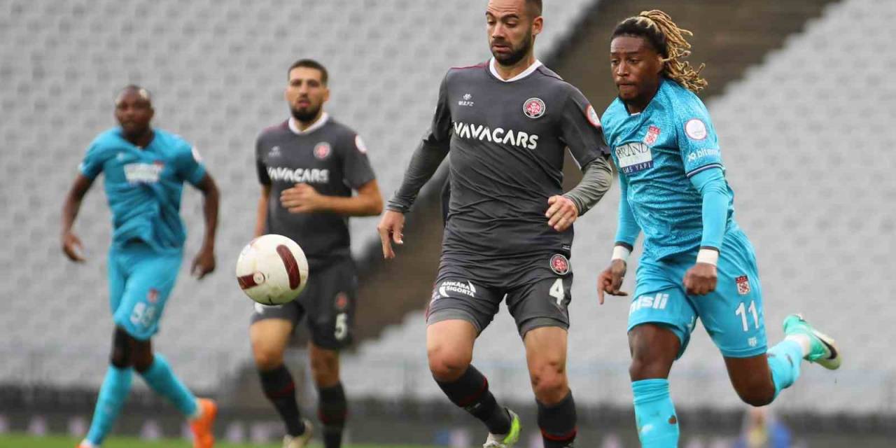 Sivasspor, Süper Lig’de 4. Mağlubiyetini Aldı