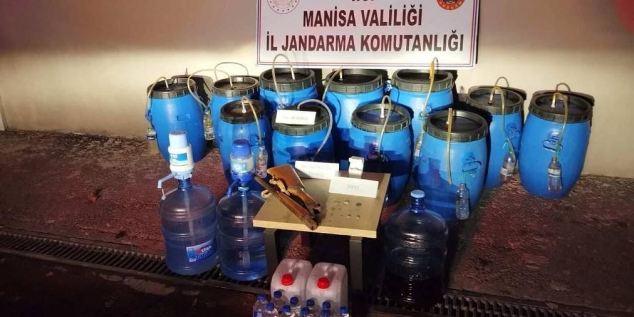 Jandarma Sahte Alkole Geçit Vermiyor
