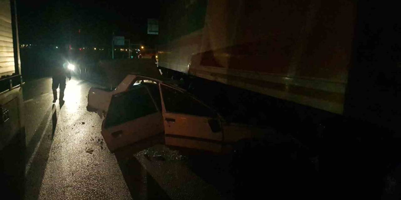 Çorum’da Tır İle Otomobil Çarpıştı: 1 Ölü