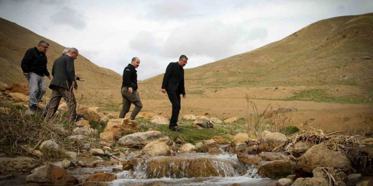 Vali Ali Çelik Su Kaynaklarını Yerinde İnceledi