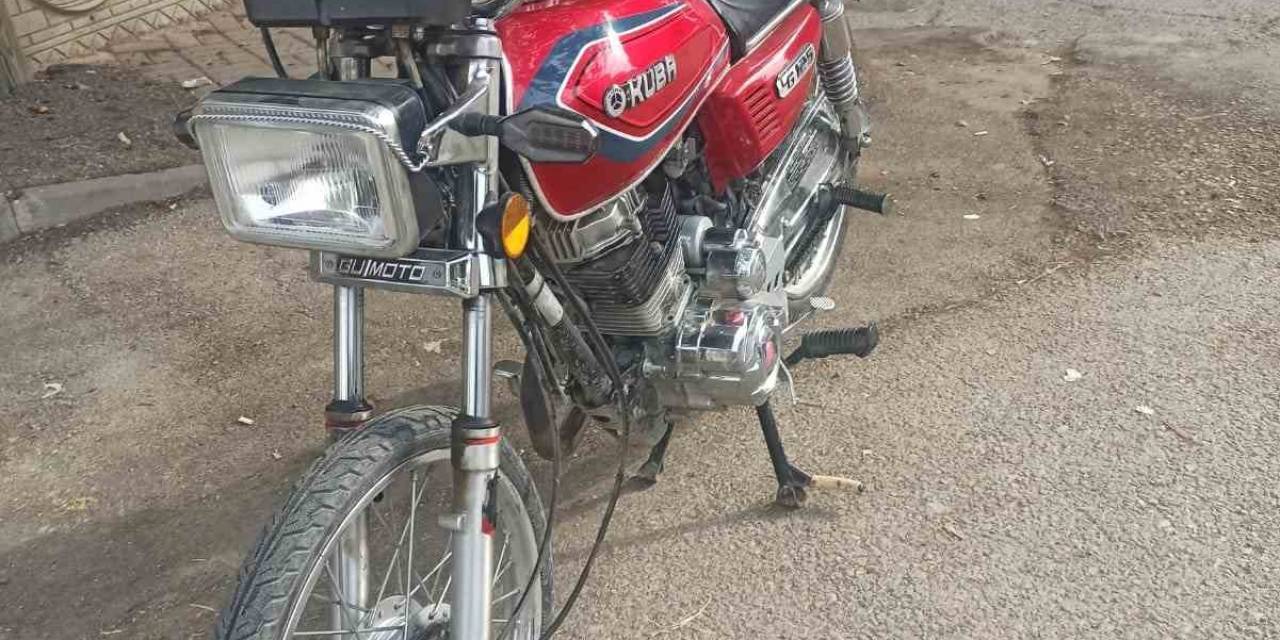 Park Halindeki Motosiklet Çalındı