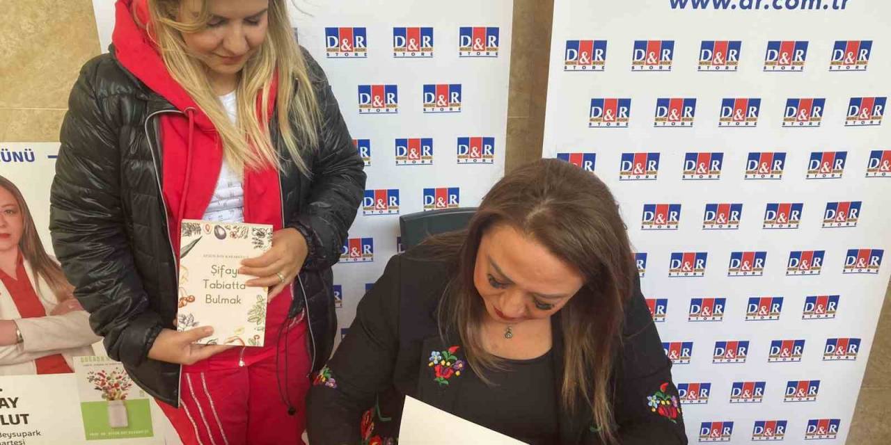 Şifayı Tabiatta Arayan Vatandaşlar “Bitkilerin Profesörü” İle Buluştu