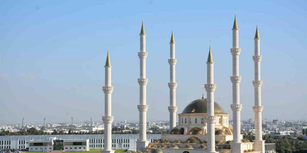 Kktc’nin En Büyük Camisi Regaip Kandili’nde İbadete Açılacak