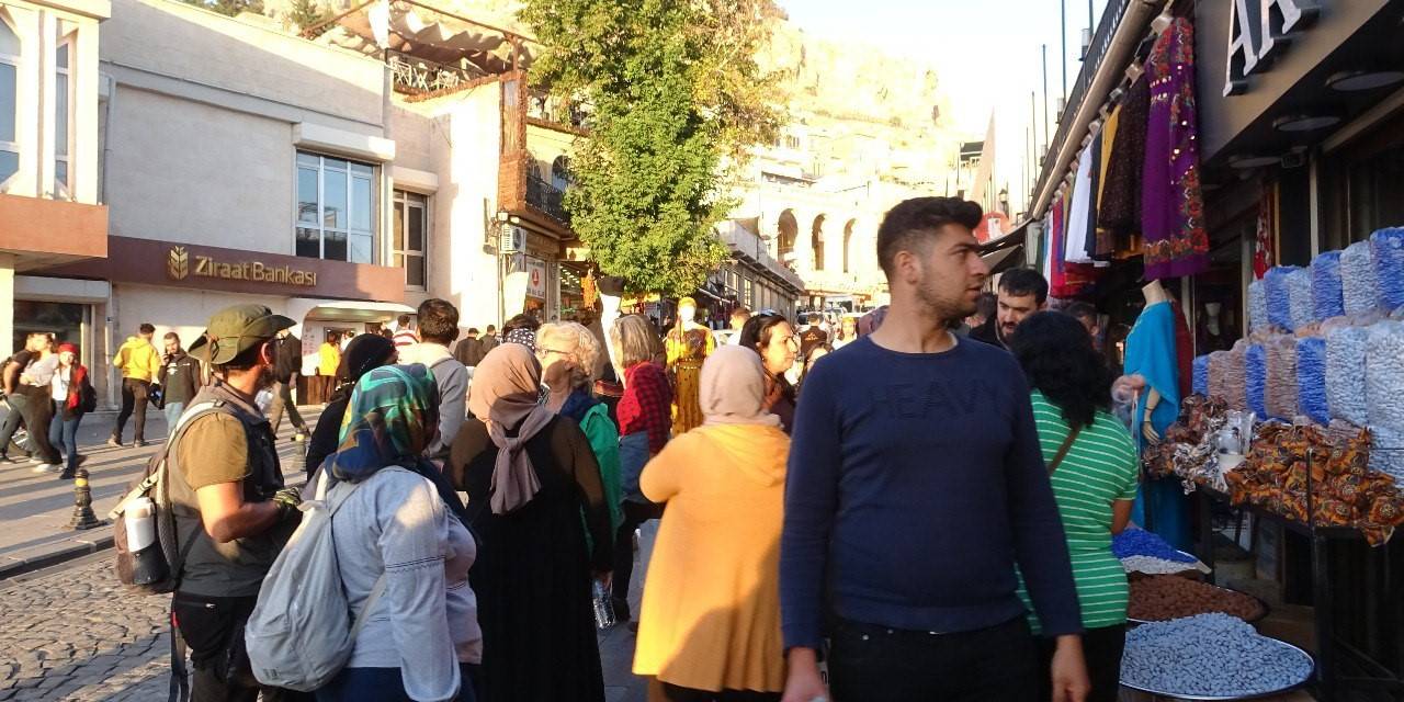 Mardin’de Hafta Sonu Turist Yoğunluğu