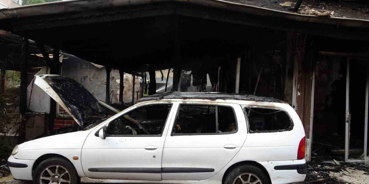 Alev Topuna Dönen 2 Katlı Bina Yangınında Eşinin Otomobili Küle Dönen Adam İsyan Etti
