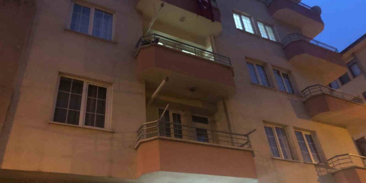 3 Gündür Haber Alınamayan Kadın Evinde Ölü Bulundu