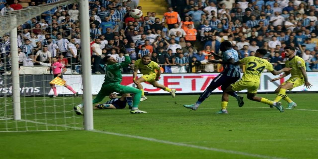 Fenerbahçe, Dış Sahada Gol Yememe Serisini Sürdürdü