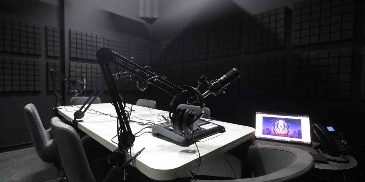 Bu Merkez Gençler İçin