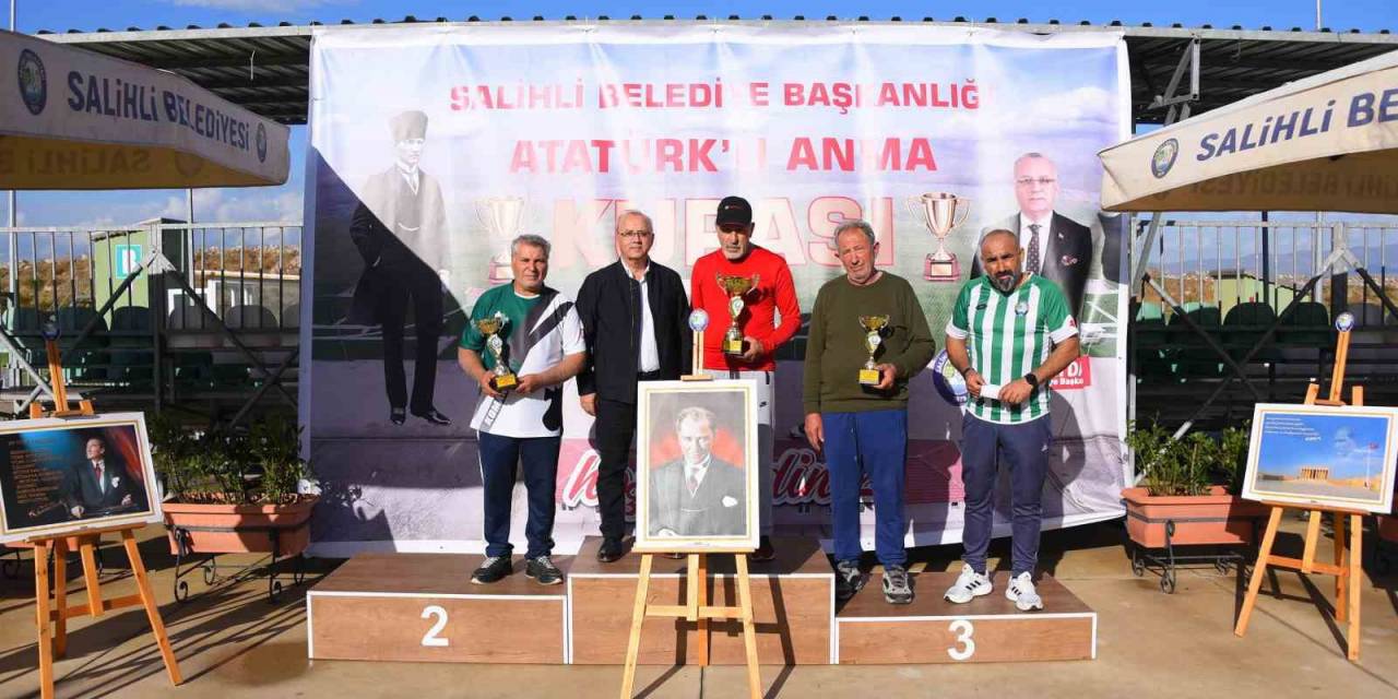 Salihli’de Atatürk Kupası Sahiplerini Buldu