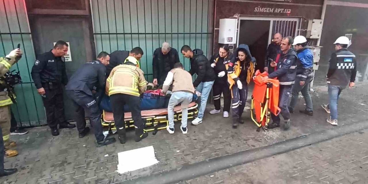 Balıkesir’de Yangın, Bir Kişi Dumandan Etkilenerek Hastaneye Kaldırıldı
