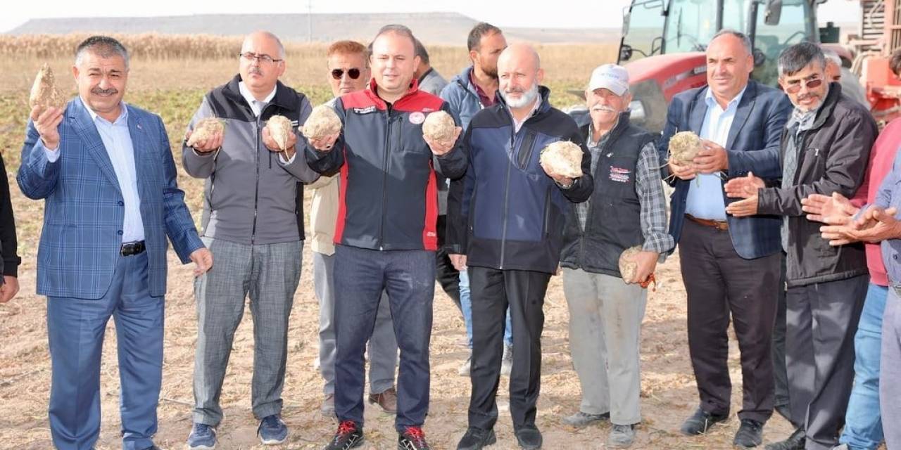 Yapılan Yatırımlarla Kocasinanlı Çiftçilerin Hasatta Yüzü Gülüyor