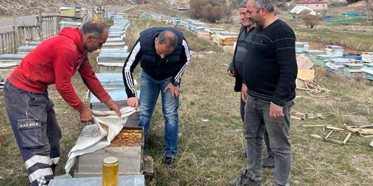 Tarım Ve Orman Müdürü Aydın Arıcılarla Buluştu