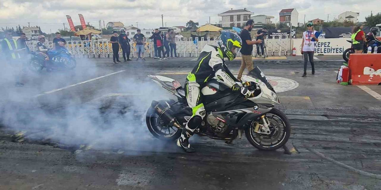 Kepez’de Motodrag Yarışları Nefesleri Kesti