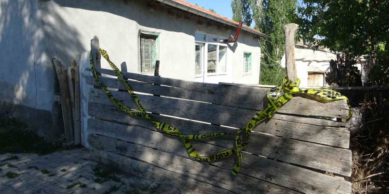 Ağladığı İçin Bebeğini Boğarak Öldüren Sanığın Akıl Sağlığı Olmadığı Ortaya Çıktı
