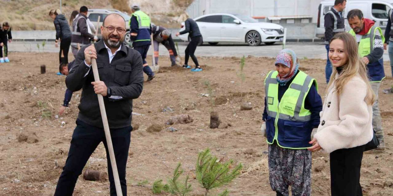 Kütahya Osb’de Fidanlar Toprakla Buluştu