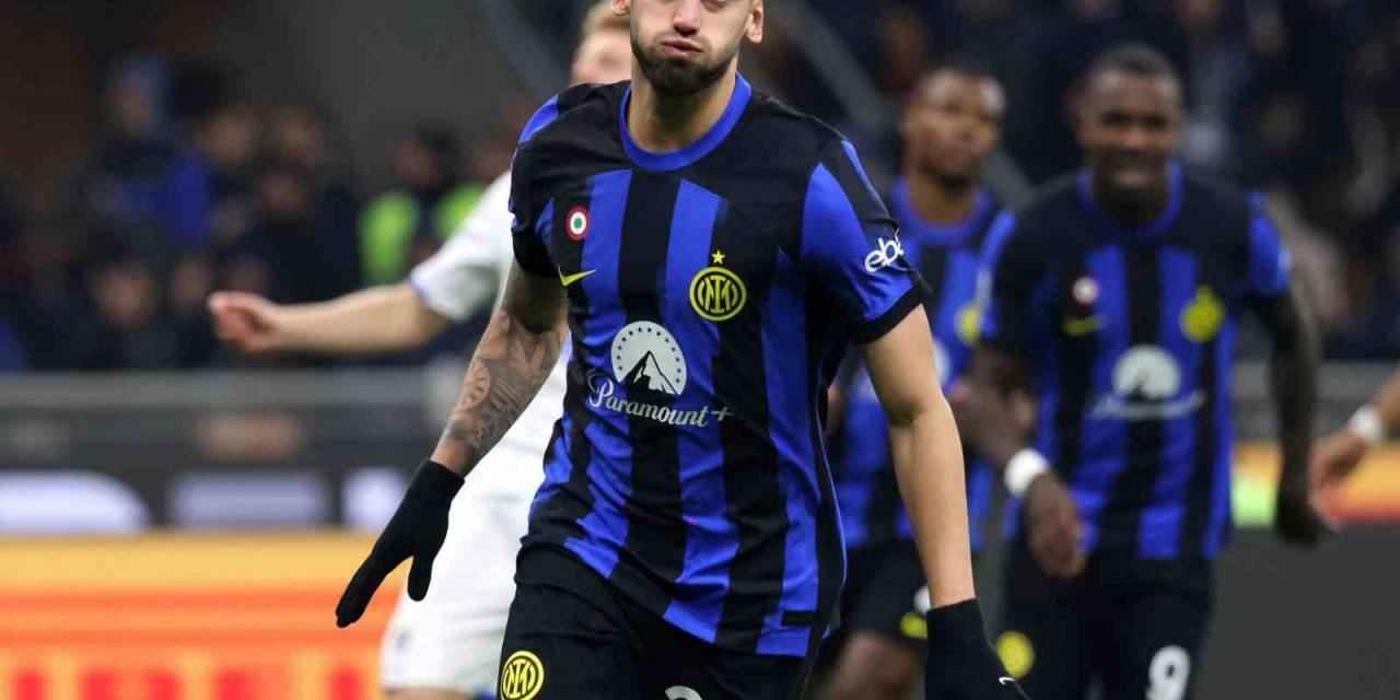 Hakan Çalhanoğlu, Serie A Tarihine Geçti