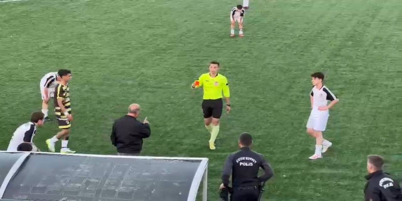 U-16 Ligi Müsabakasında Hakeme Tokat Atıldı
