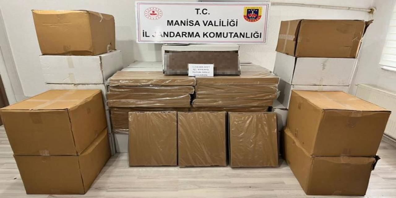 Kula’da Yolcu Otobüsünde Kaçak Tütün Ele Geçirildi