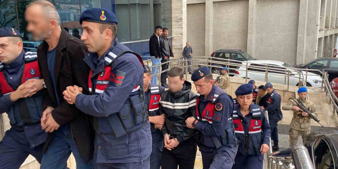 Zonguldak’ta Öldürülen Şahsın Cesedinin Yanmış Halde Bulunması İle İlgili 3 Kişi Tutuklandı