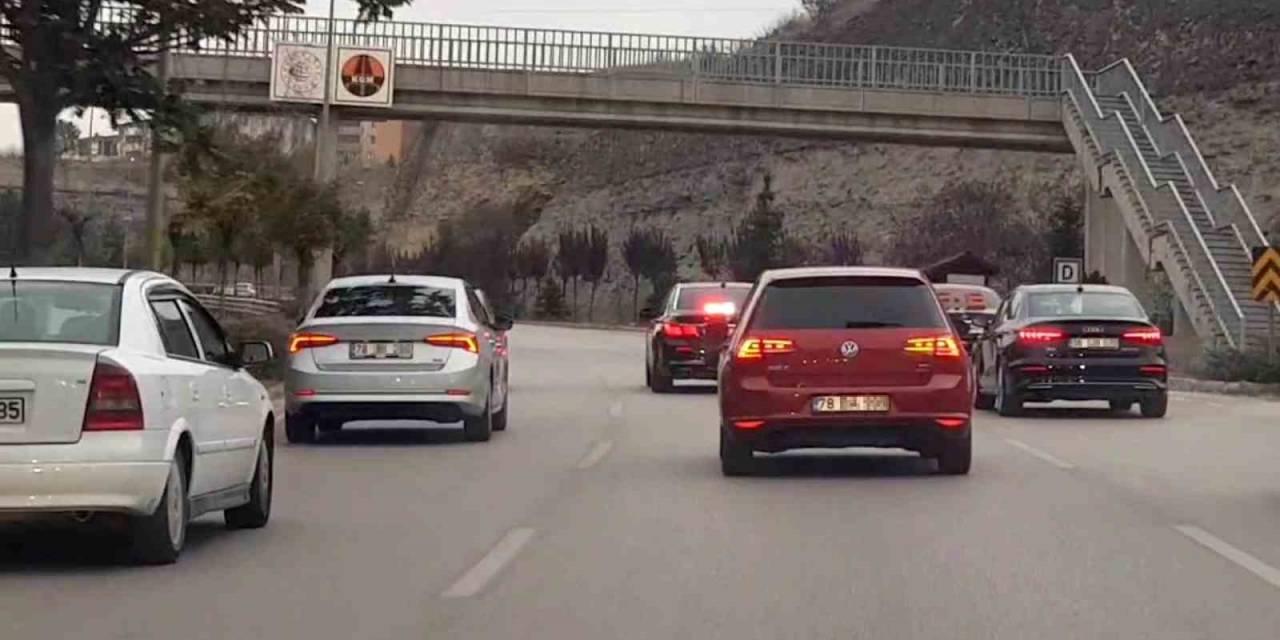 Düğün Konvoyu Yapan 11 Araca 22 Bin Tl Ceza