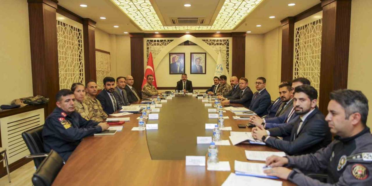 Vali Ali Çelik: "Hakkari’de Asayiş Olayları Azaldı"