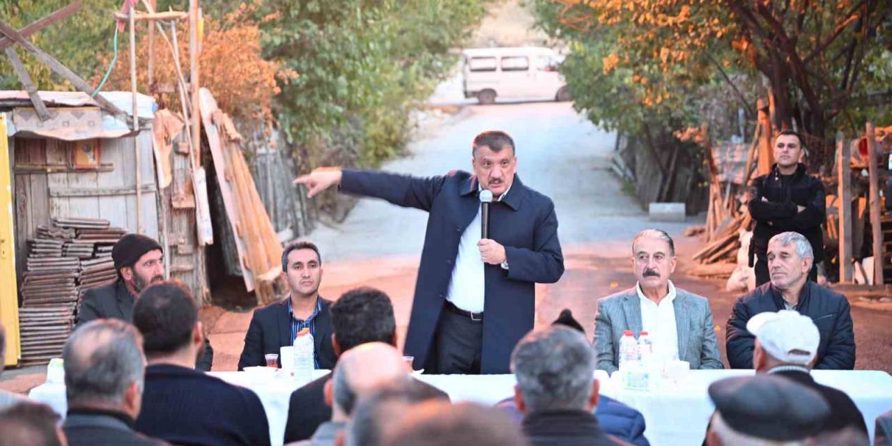 Gürkan, Orduzu Sakinleriyle Bir Araya Geldi