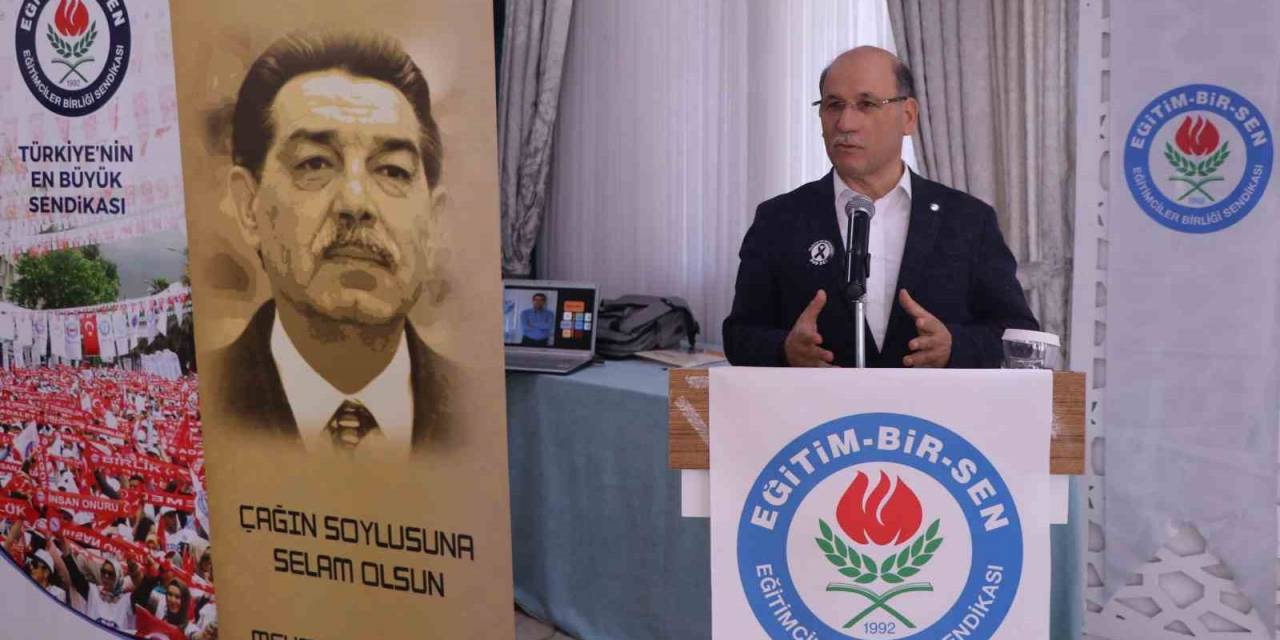 Eğitim-bir-sen Adana Şubesi’nden Eğitimcilere ‘Öğretmen Akademisi’