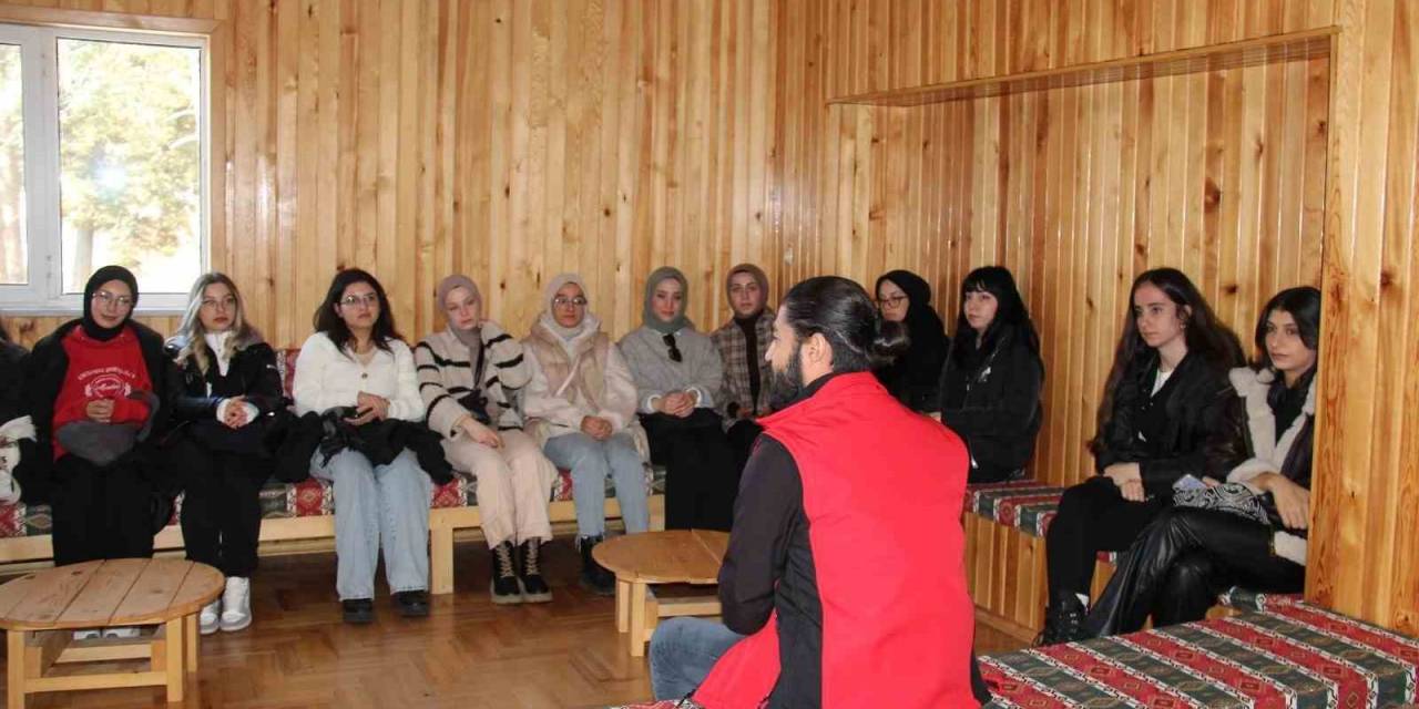 Hem Gölcük’ü Gezdiler Hem De Hem Terör Konusunda Bilgiler Aldılar