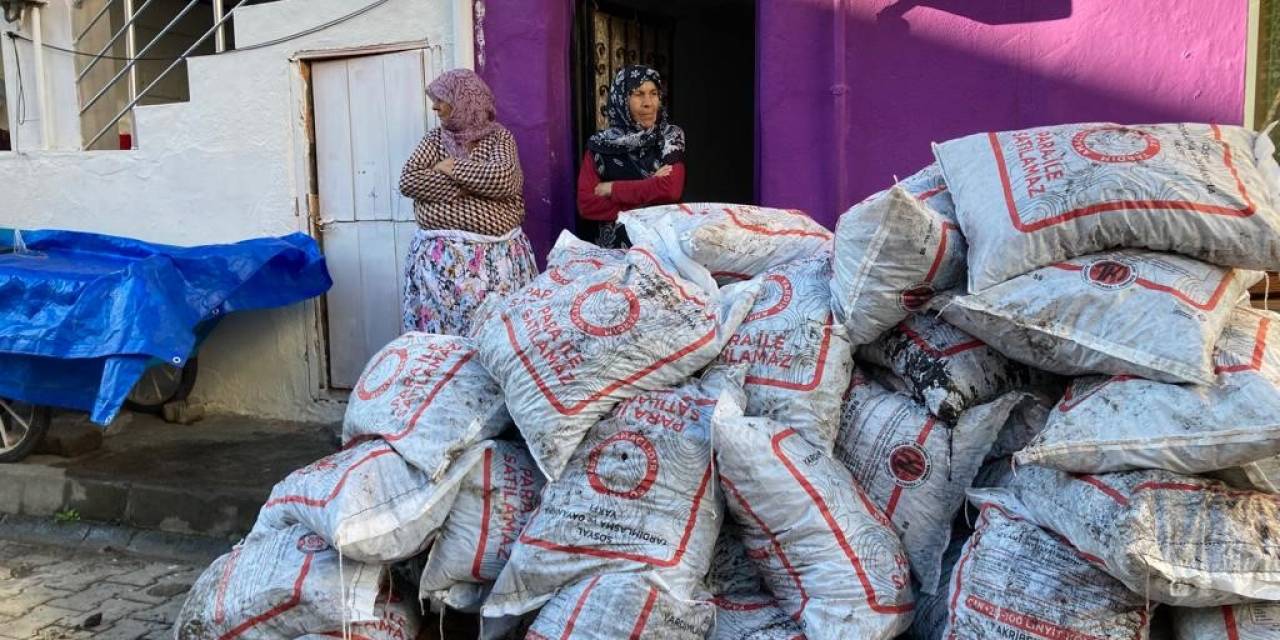 Lapseki’de Kömür Dağıtımı Başladı