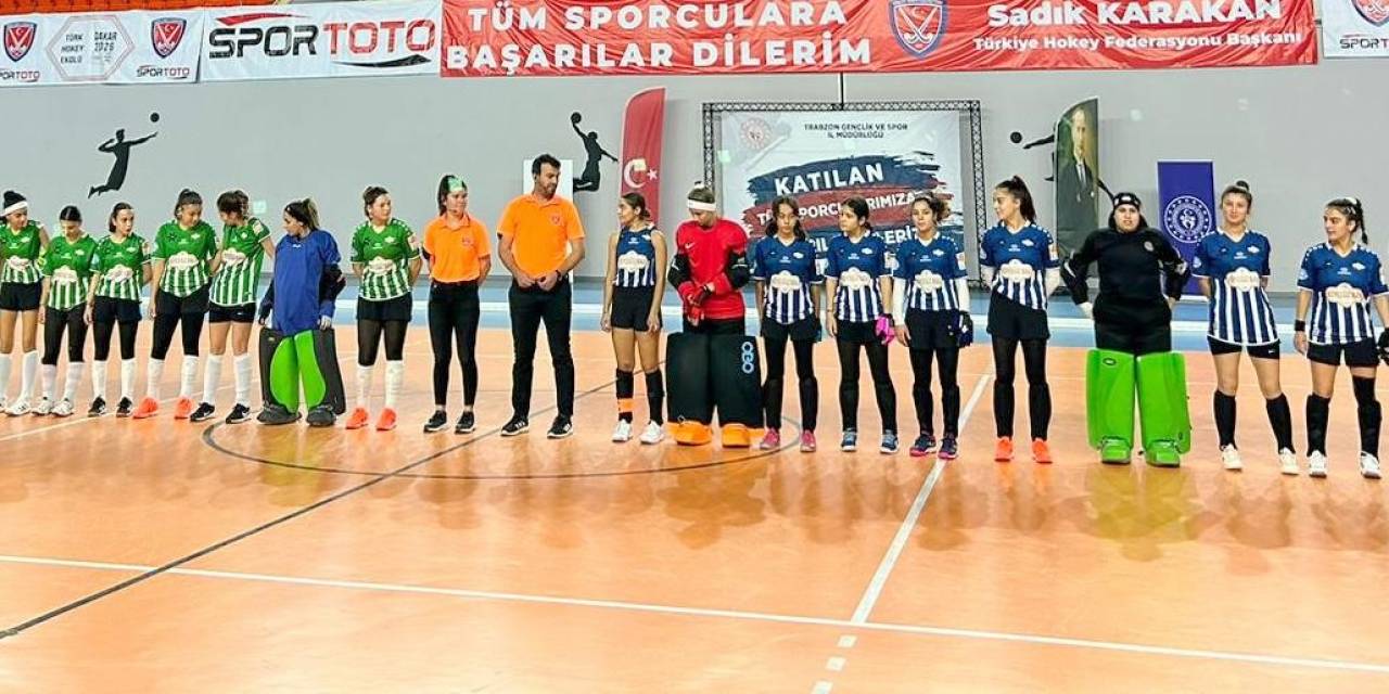 Hokey ’de Muğla’dan İki Takım Süper Lig’de Karşı Karşıya Geldi