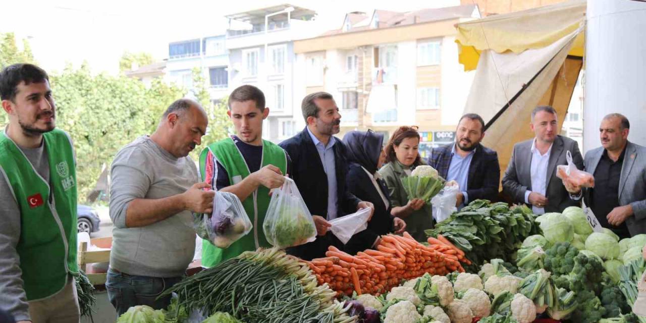 Bursa’da Bu Tezgahın Geliri Gazze’ye Bağışlandı