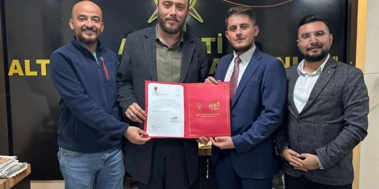 Altıntaş İlçe Gençlik Kollarında Görev Değişimi