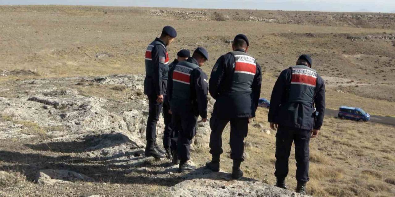 Define Avcıları Kazdıkları Tünelde Suçüstü Yakalandı