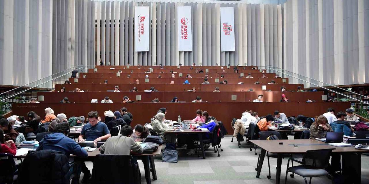 Fatih Kütüphaneleri’nde Rekor Üye: 250 Bine Ulaştı