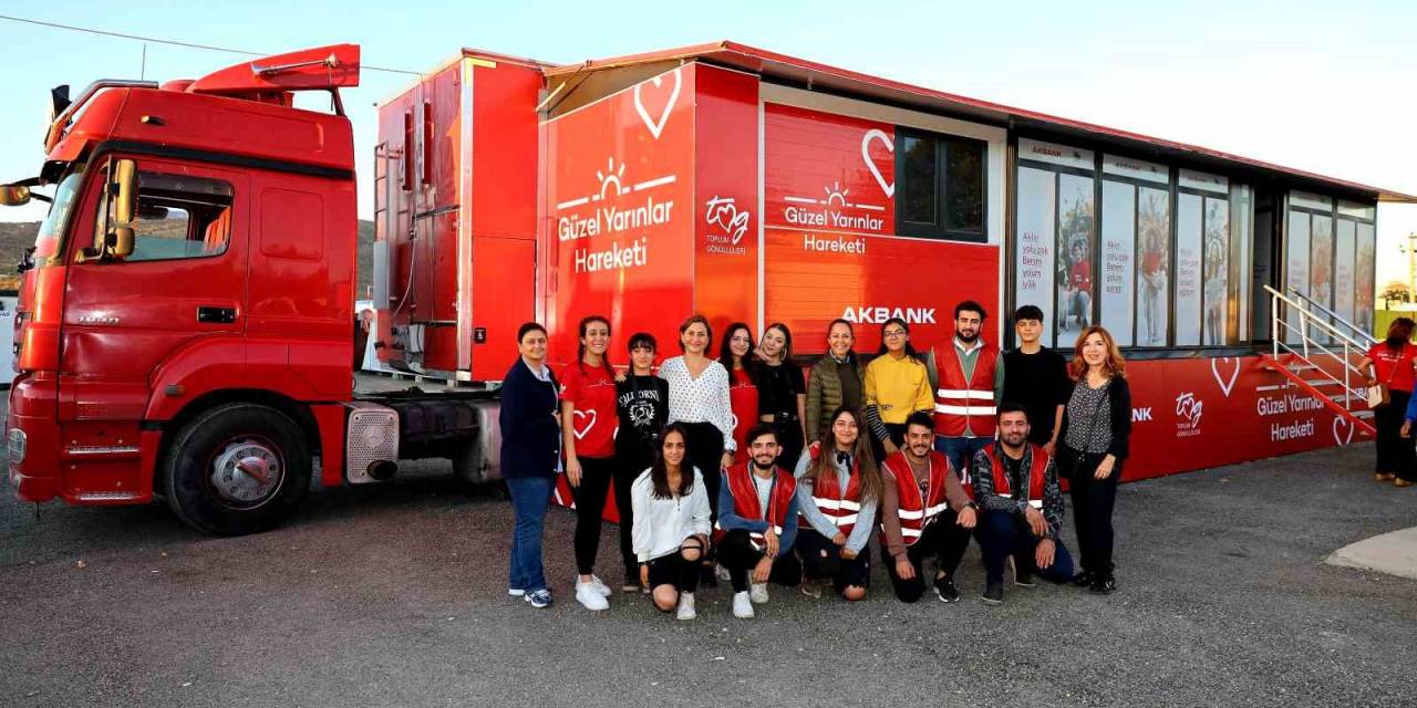 Afet Bölgesindeki Gençler Geleceğe Hazırlanıyor