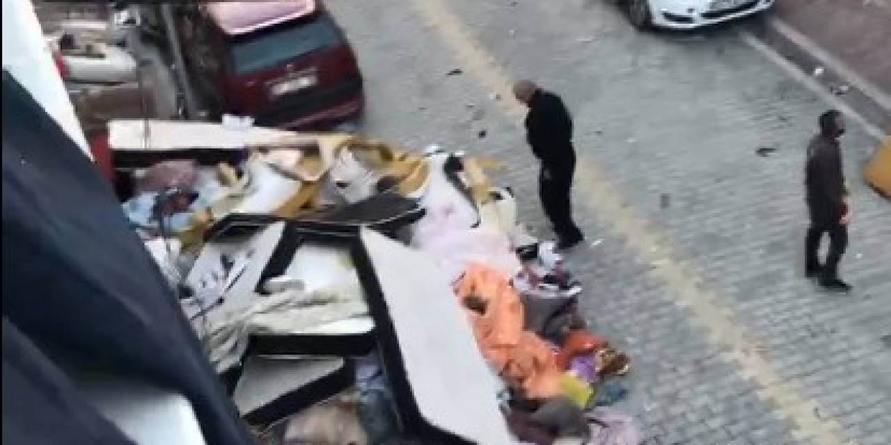 Esenyurt’ta Yüzlerce Yatağın Ve Ranzanın Çıktığı Binayı Gören Vatandaşlar Şok Oldu