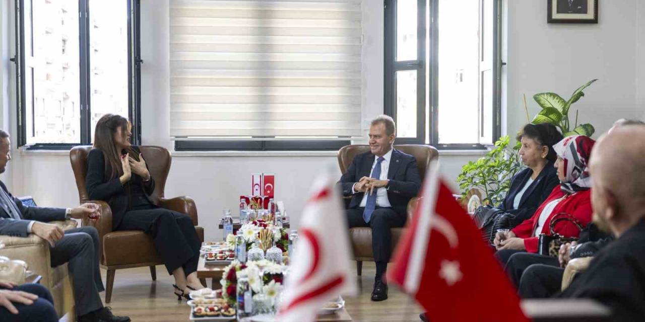 Başkan Seçer, Kktc’nin Kuruluşunun 40. Yılını Kutladı