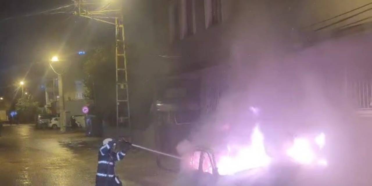 Batman’da Seyir Halindeki Otomobil Alev Alev Yandı