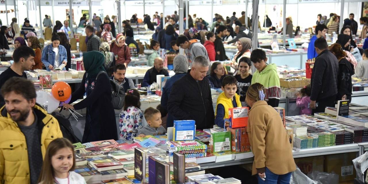 Osmaniye Belediyesi 7. Kitap Fuarı Başlıyor