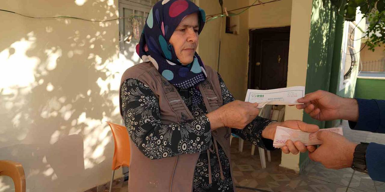 Ev Sahibi; İlk Kirayı Yaşam Mücadelesi Veren Filistinlilere Bağışladı