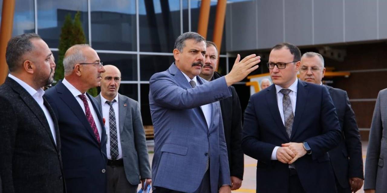 Havalimanı Kış Turizmi Ve Güvenlik Toplantısı Yapıldı