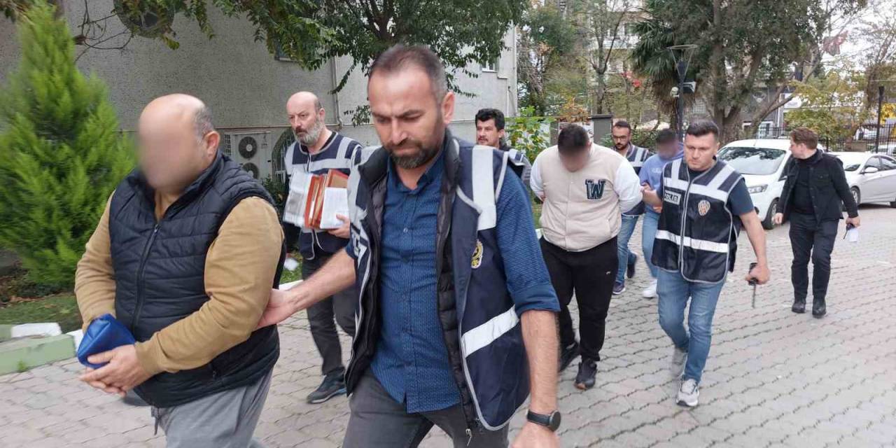 Akaryakıt Hırsızlığından Gözaltına Alınan 5 Kişi Adliyede