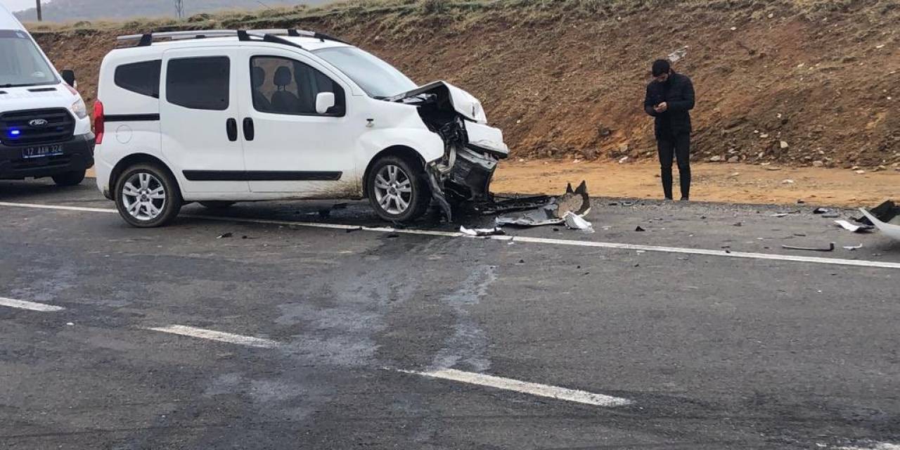 Bingöl’de Trafik Kazası: 6 Yaralı