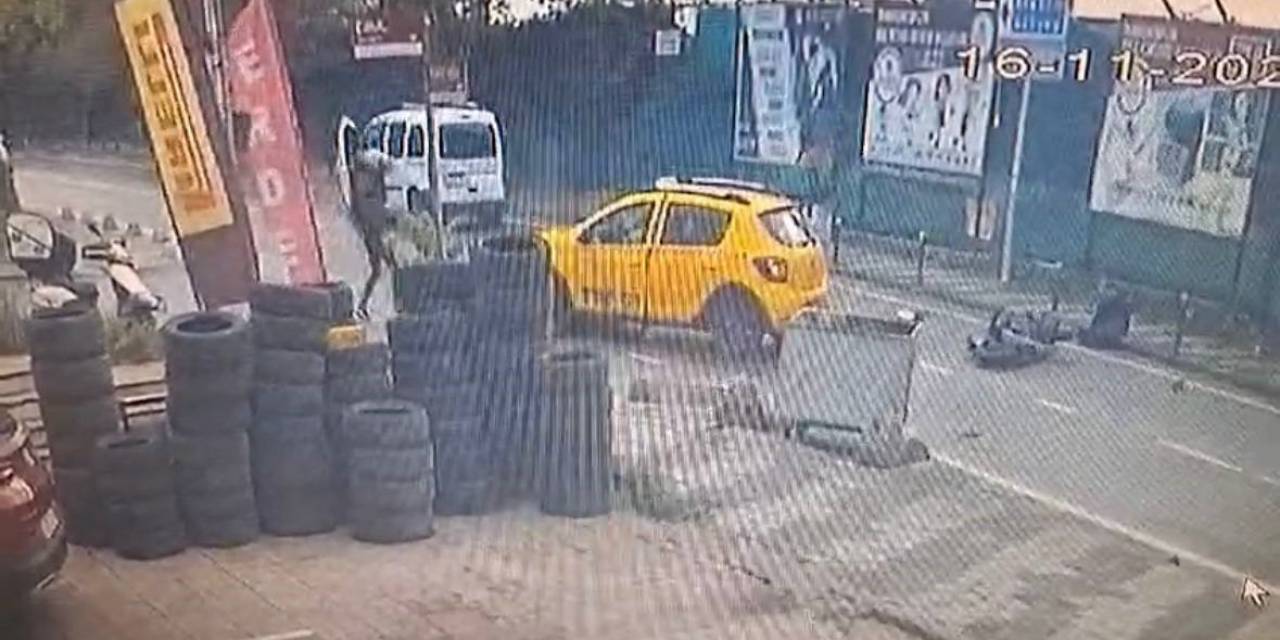 Maltepe’de Kaygan Zeminde Sürüklenen Motosikletli, Taksinin Altına Girdi