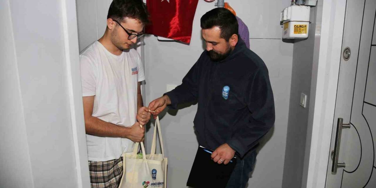 Eyüpsultan Belediyesi Üniversite Öğrencilerinin Yanında